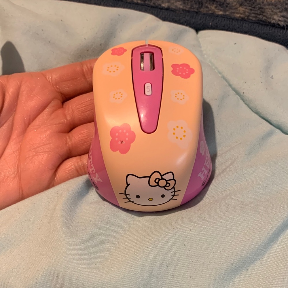 Hello Kitty Pink and Cream Wireless Mouse